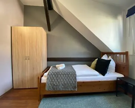 Stylische An Der Mosel